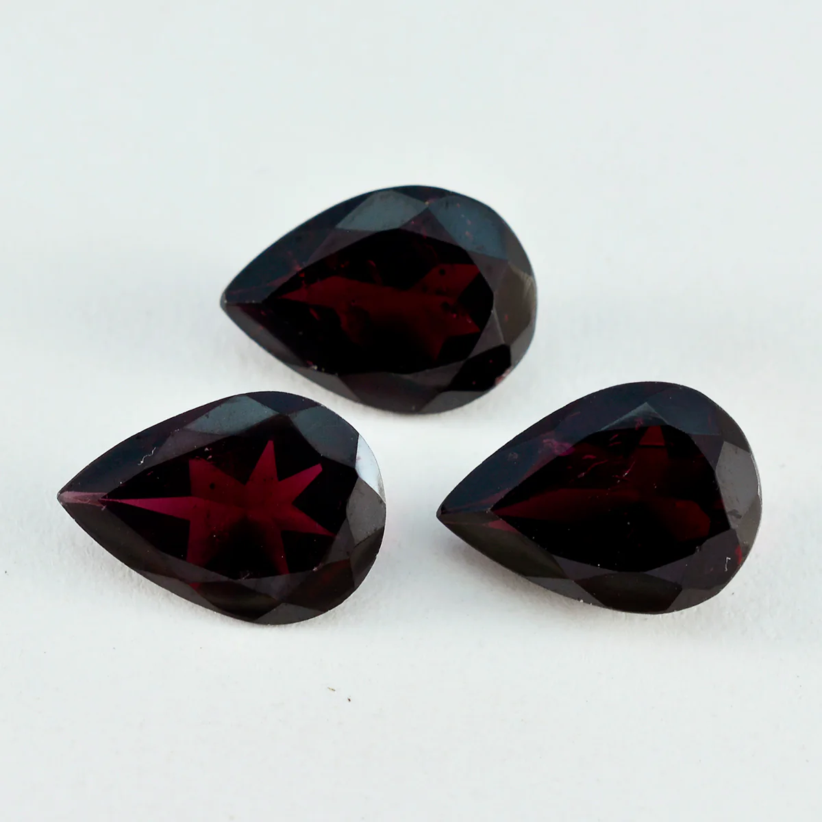 Garnet 1PC Medium 7x10 MM Pear Faceted Red Brilliant Semi Precious Loose Gemstones - Image 3