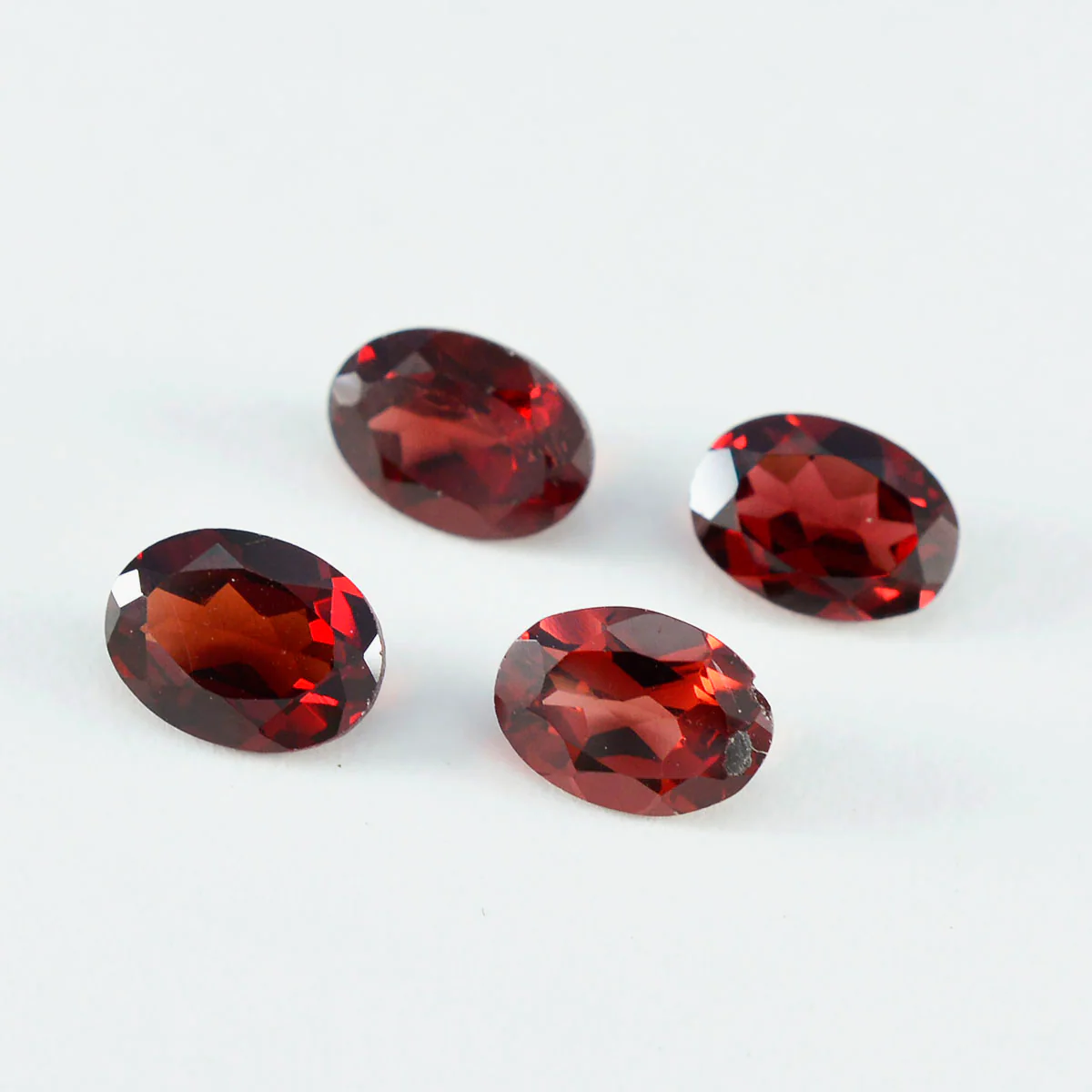Garnet 1PC Medium 8x10 MM Oval Faceted Red Lustrous Semi Precious Loose Gemstone - Image 2