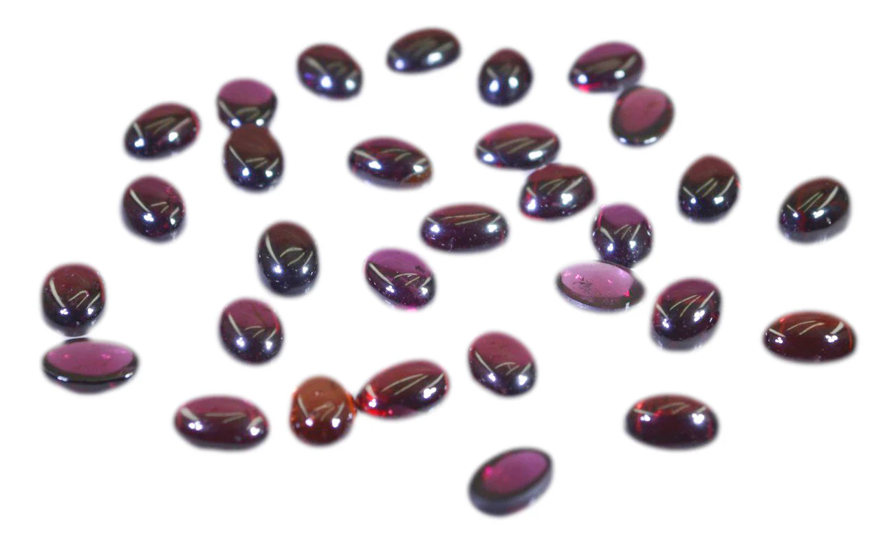 Garnet 1PC Tiny 5x7 MM Oval Cabochon Red Superior semi Precious Semi Precious Gemstone - Image 3