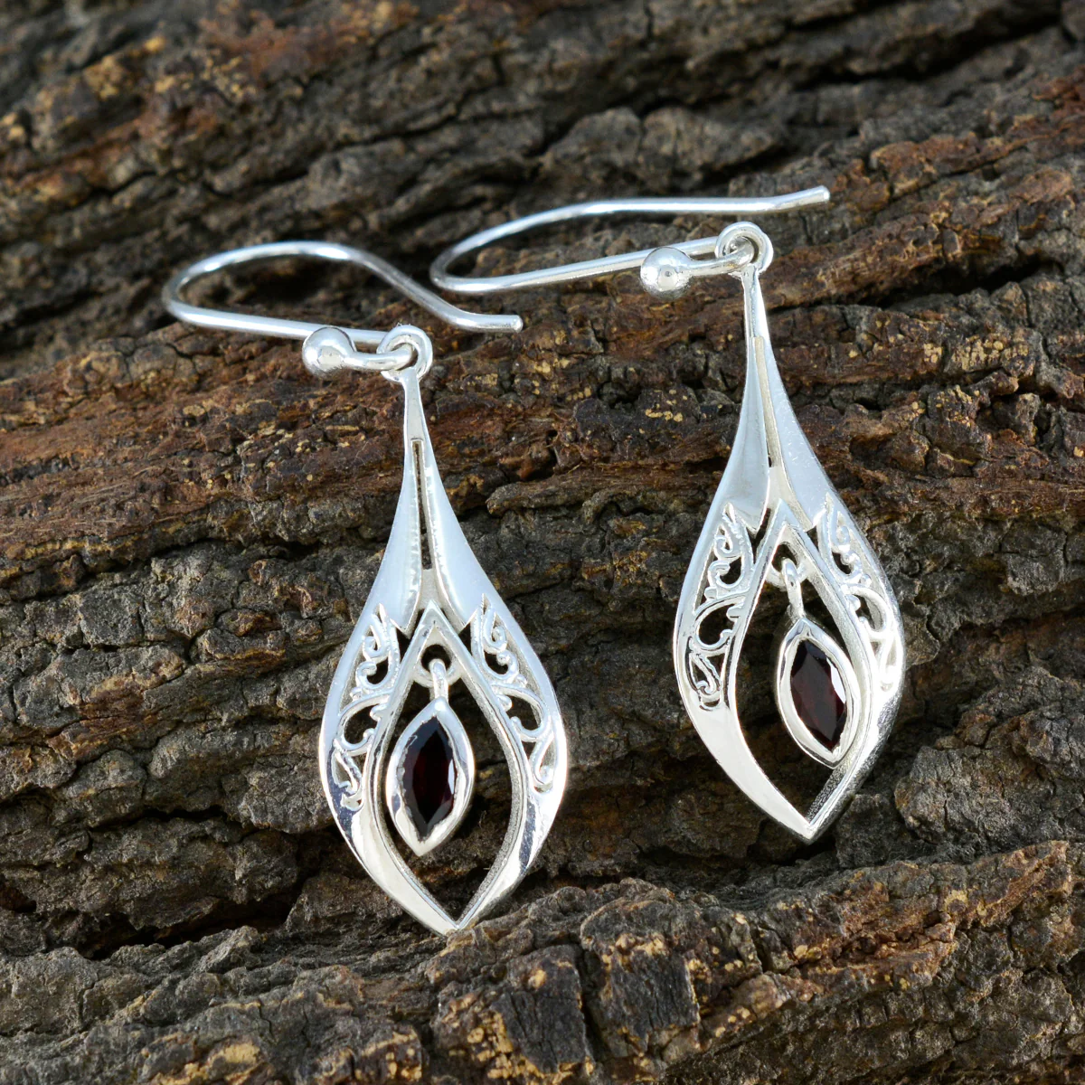 Garnet African Natalie Solitaire Dangle Red Silver Earring - Image 3