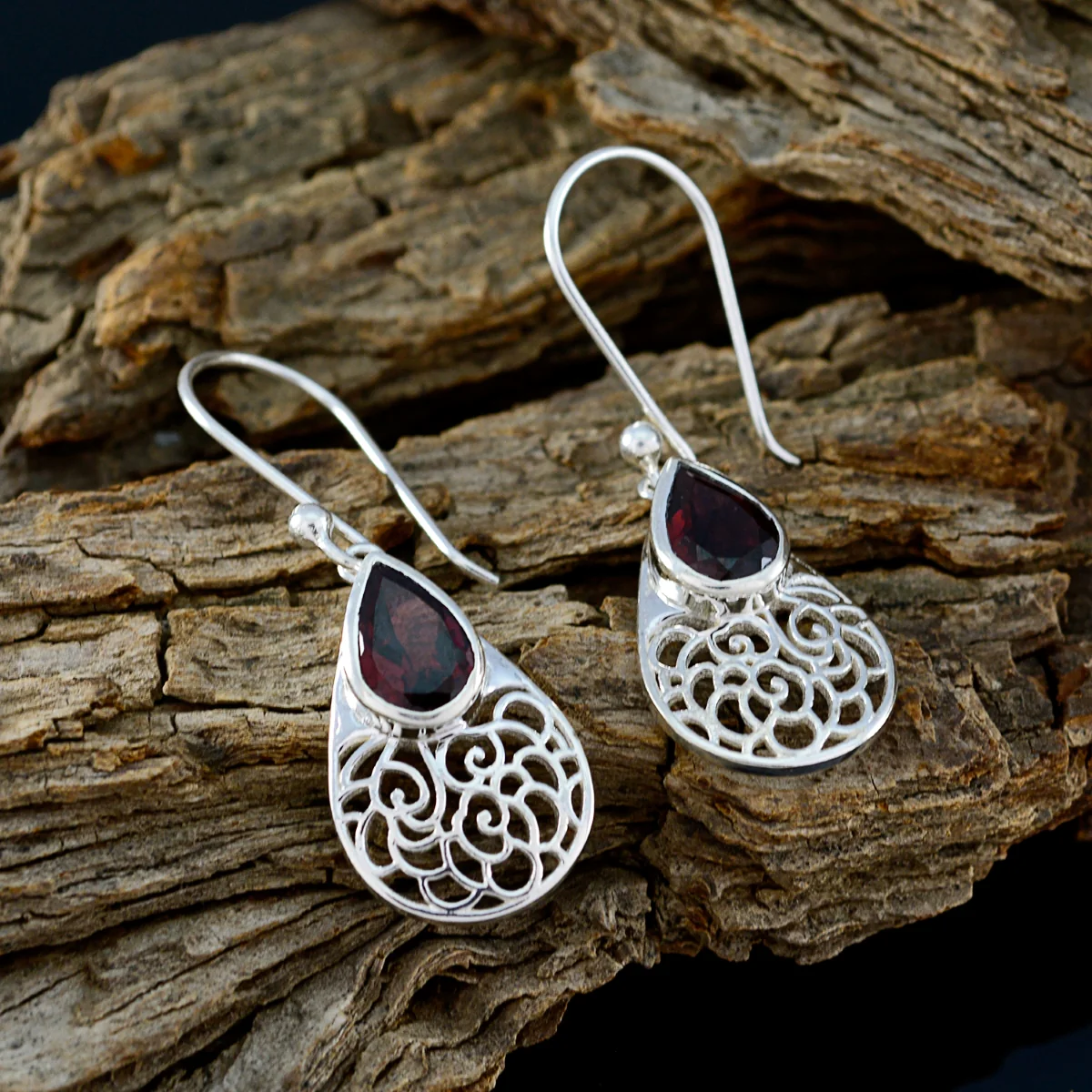 Garnet Australian Josephine Solitaire Dangle Red 92.5 Silver Earring - Image 3