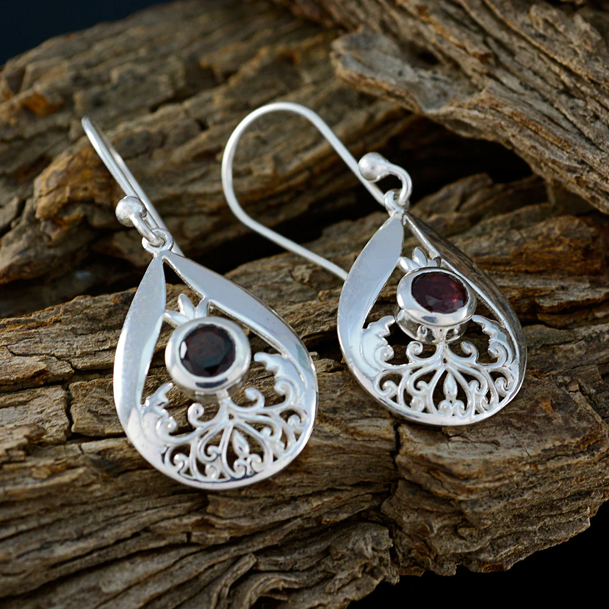 Garnet Japanese Penelope Solitaire Dangle Red 92.5 Silver Earring - Image 3