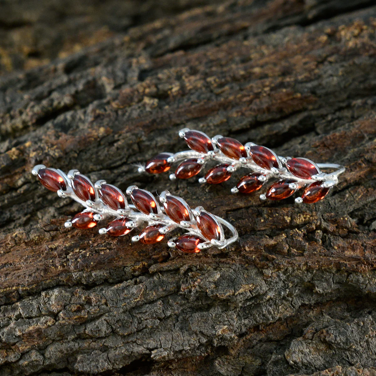 Garnet Middle Eastern Mathilde multiple Stud Red Silver Earring - Image 3