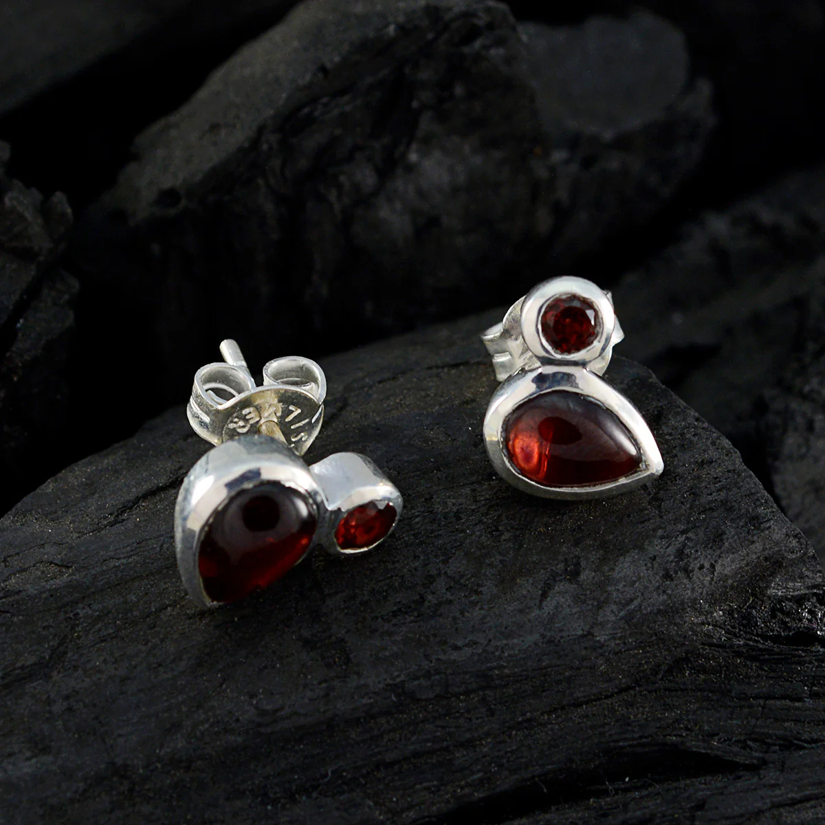 Garnet Moroccan Luisa multiple Stud Red 92.5 Silver Earring - Image 2