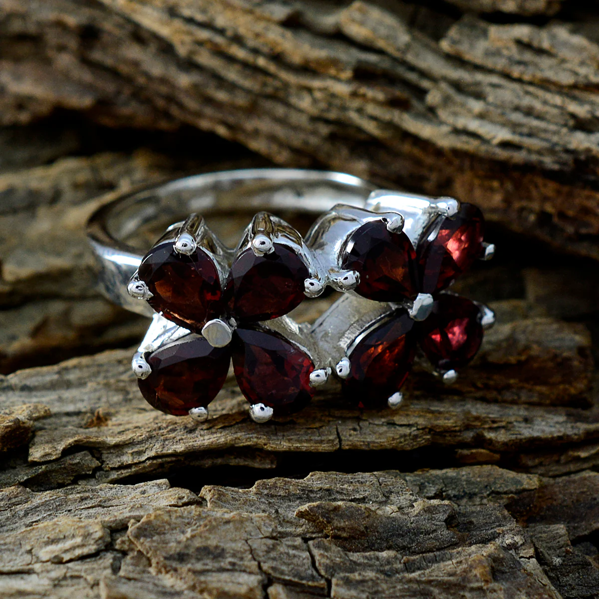 Garnet octa Indian Silver Red Gemstone Essential Floral Ring Jewellery - Image 3