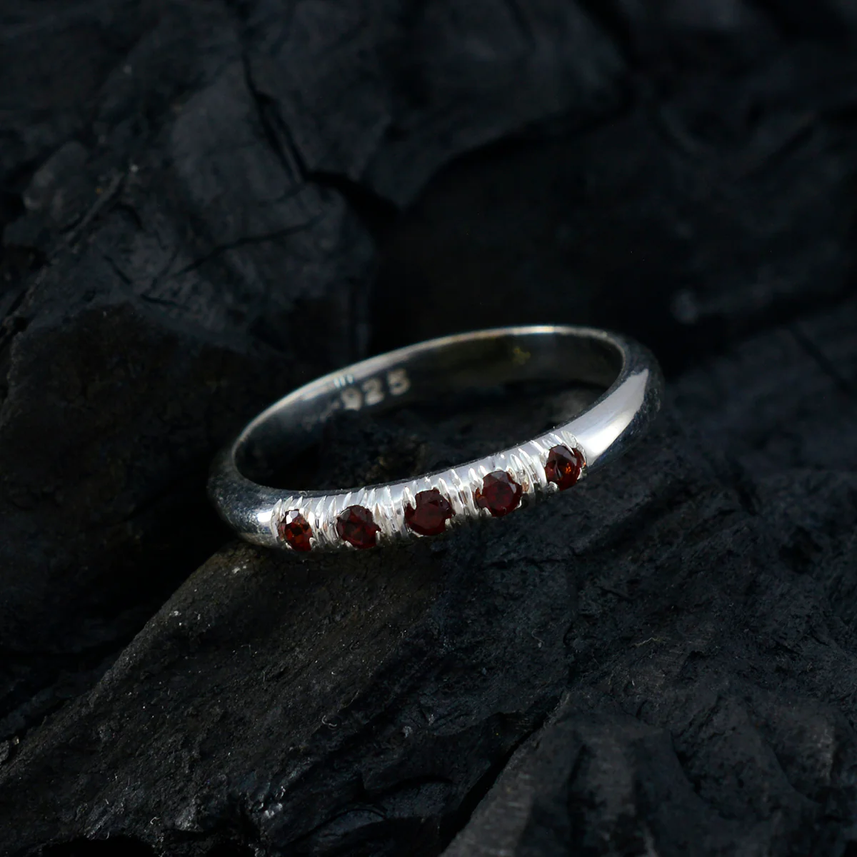 Garnet Penta Korean Silver Red Gemstones Elegant Graceful Ring Jewellery - Image 4