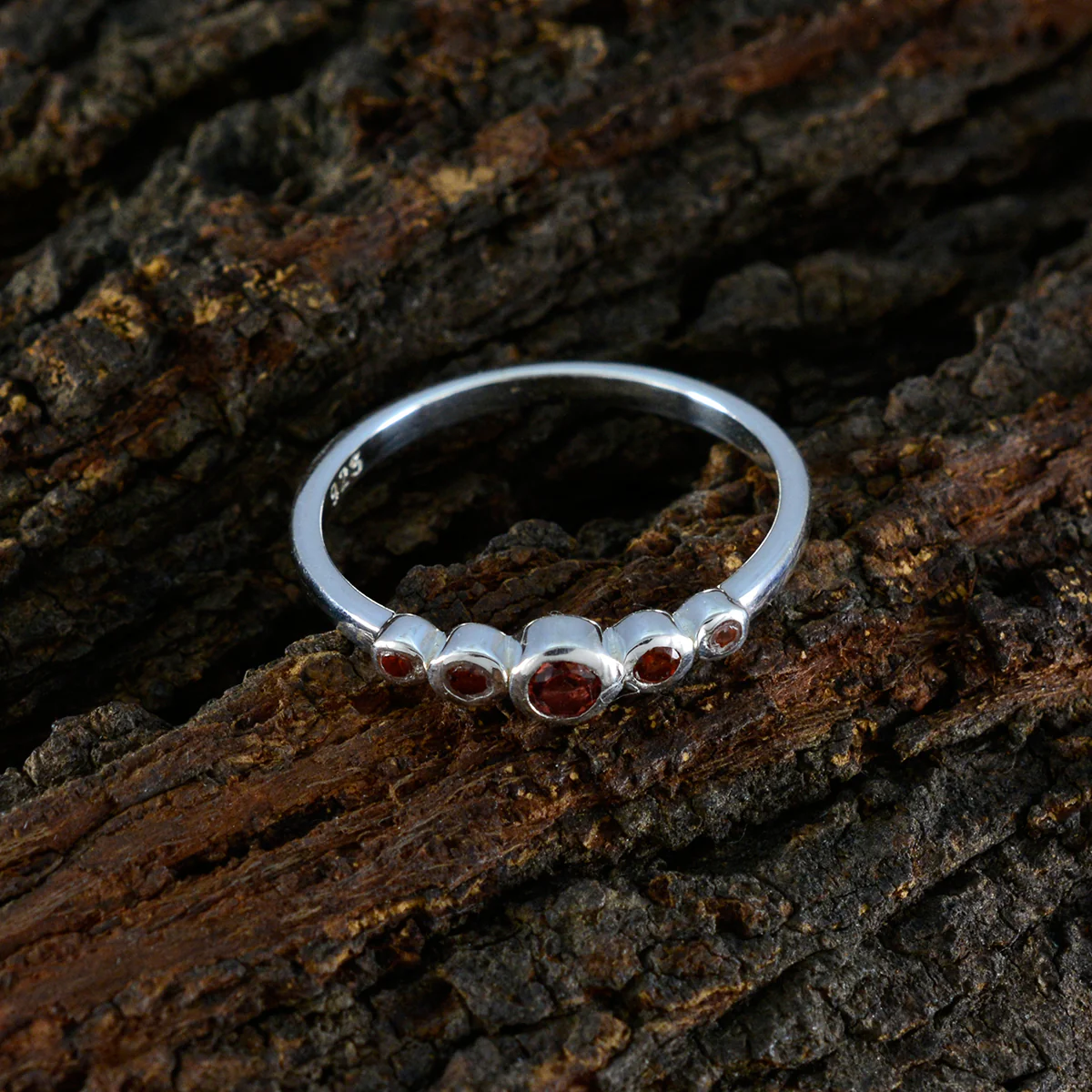 Garnet Penta Korean Sterling Silver Red Gemstone Elegant Abstract Ring Jewellery - Image 3