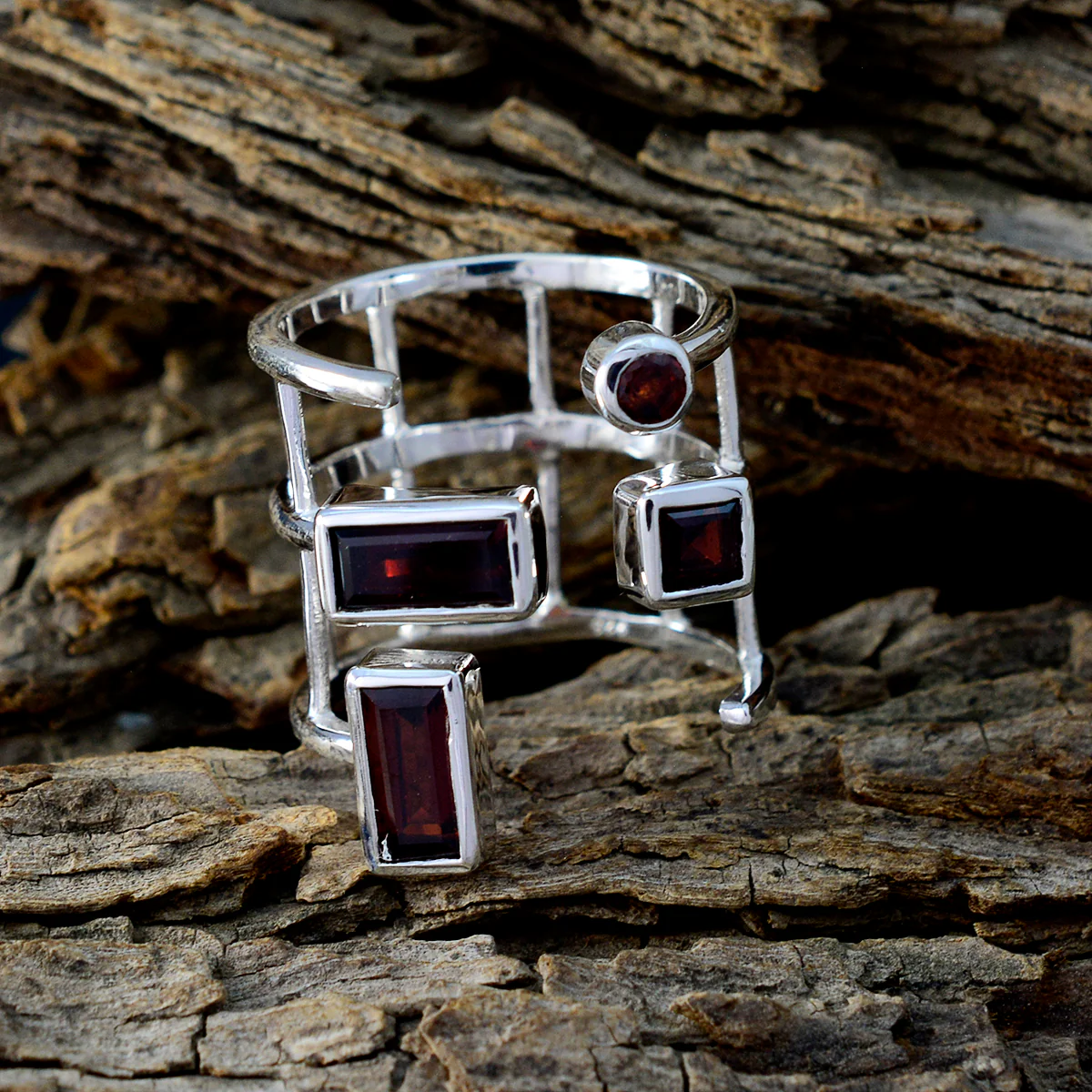 Garnet quarter African Silver Red Gemstone Mid-weight Signet Ring Jewelry - Image 3