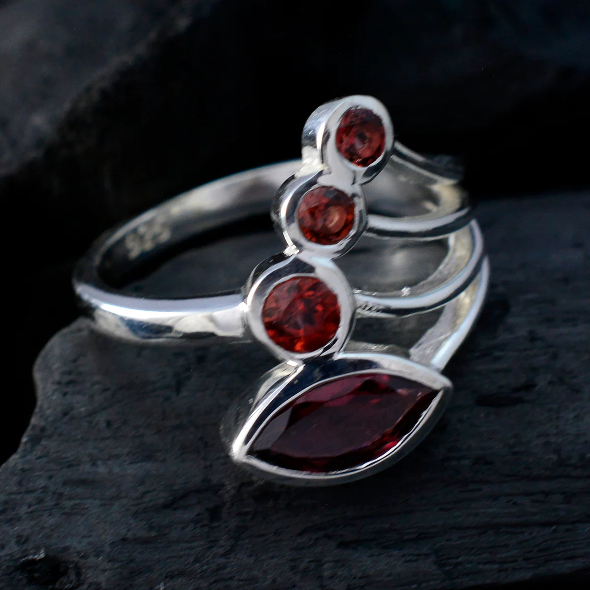 Garnet quarter Moroccan 925 Silver Red Gemstone Slim Graceful Ring Jewellery - Image 4