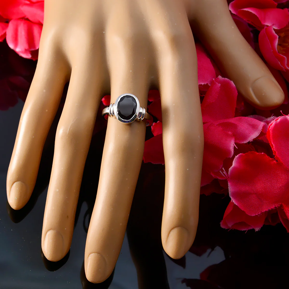 Garnet Solitaire African Silver Red Gemstone Classic Romantic Ring Jewelry - Image 6