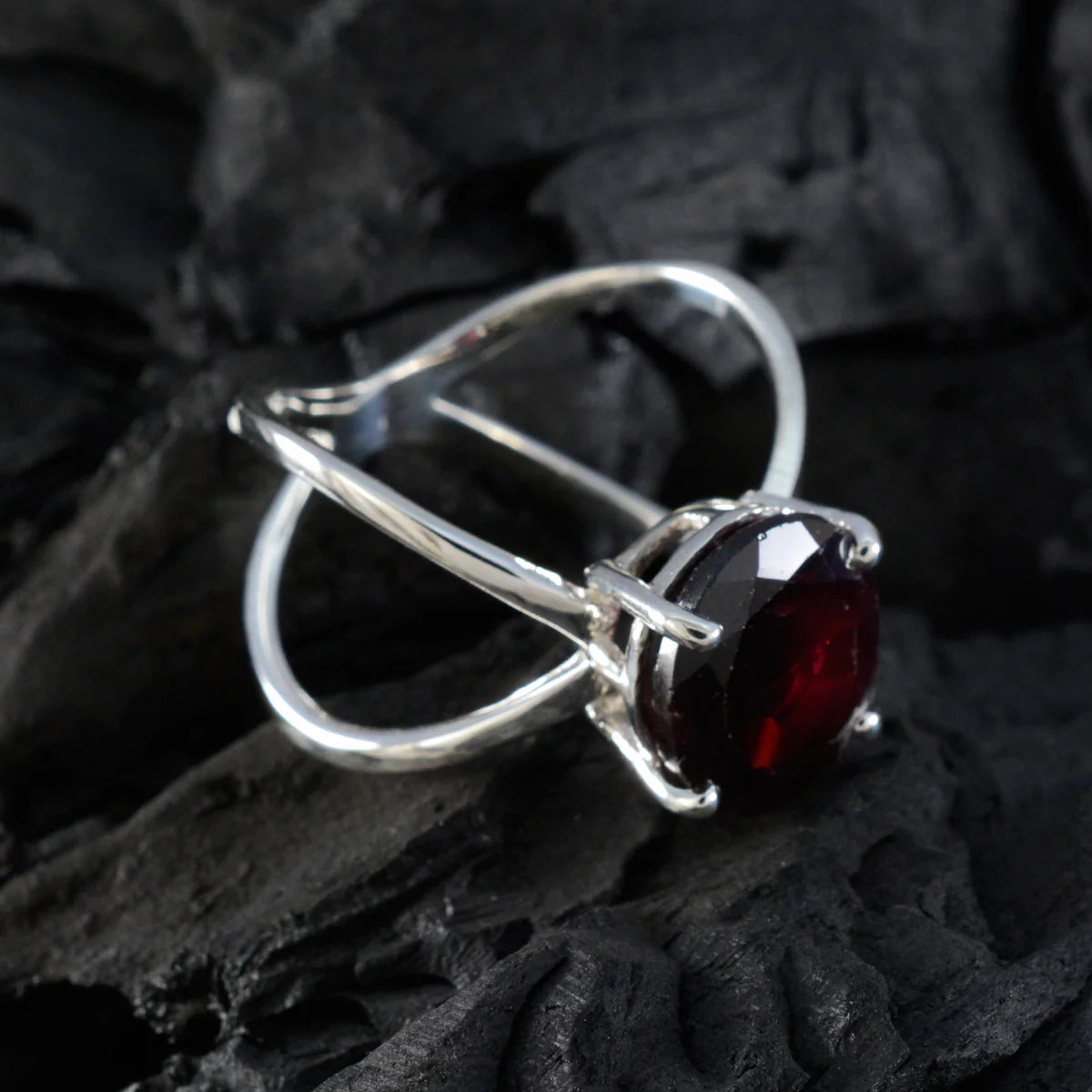 Garnet Solitaire German 92.5 Silver Red Gems Tiny Trendy Ring Jewelry - Image 4