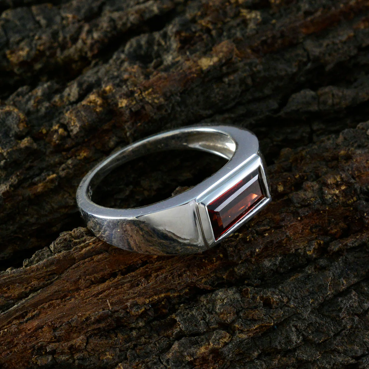 Garnet Solitaire German 925 Sterling Silver Red Gems Tiny Artisan Ring Jewellery - Image 3