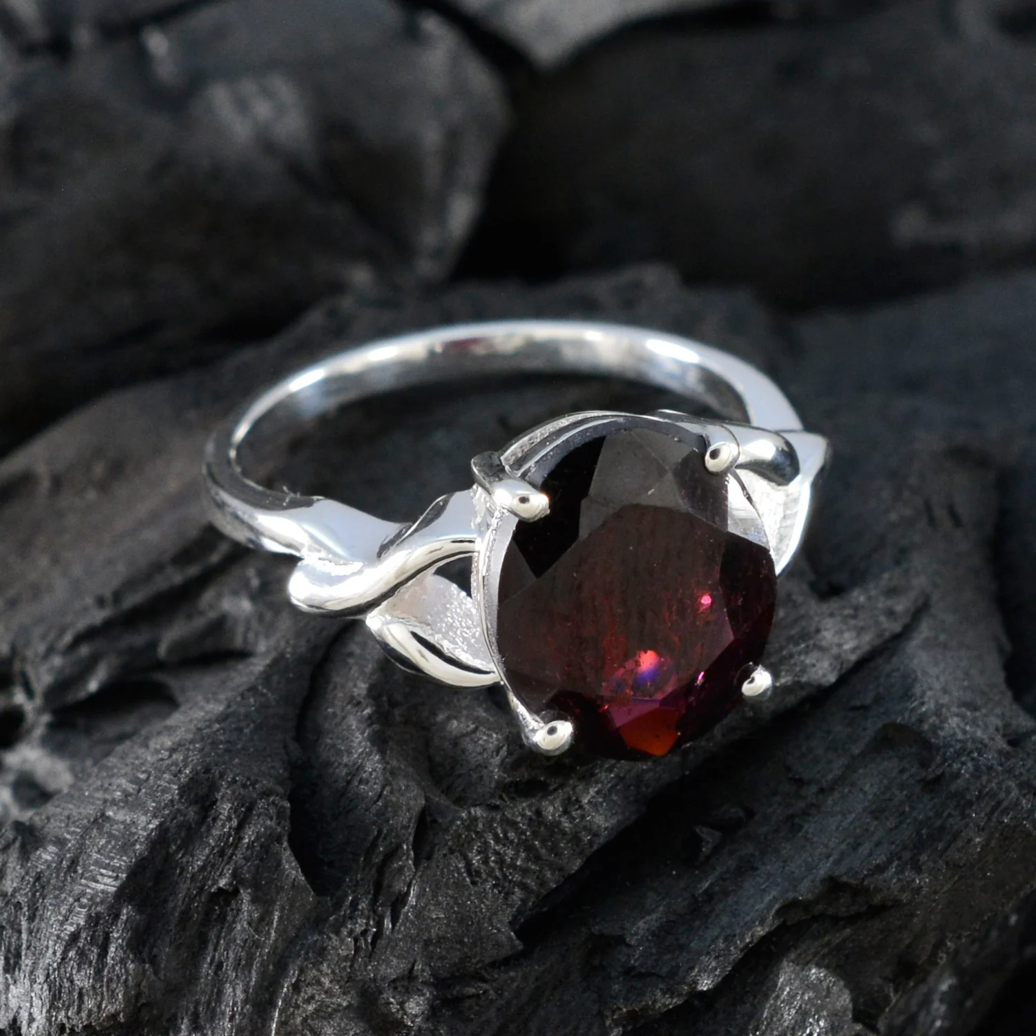 Garnet Solitaire Indian 92.5 Silver Red Gems Featherlight Artisan Ring Jewellery - Image 5