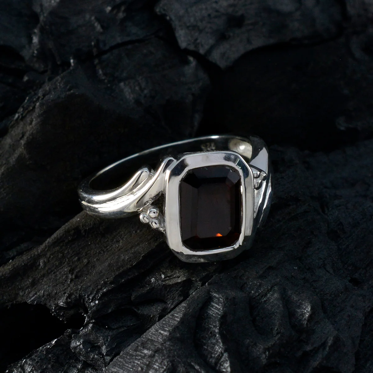 Garnet Solitaire Indian Silver Red Gems Slim Abstract Ring Jewellery - Image 4