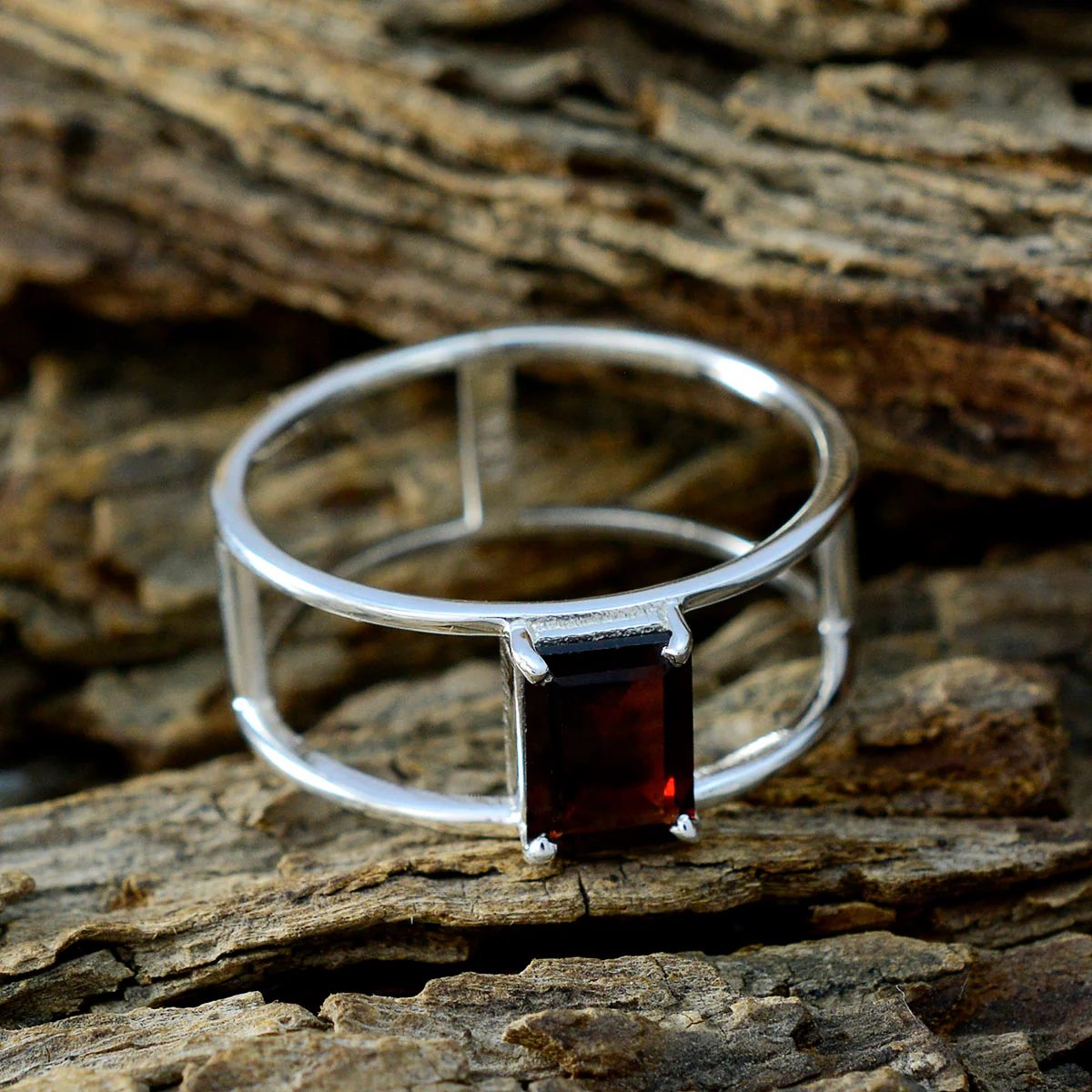 Garnet Solitaire Japanese Sterling Silver Red Gemstone Whisper-thin Geometric Band Jewelry - Image 3
