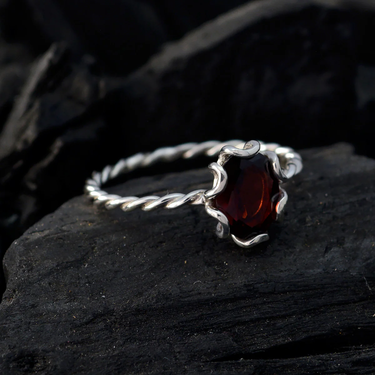 Garnet Solitaire Korean Sterling Silver Red Gemstone Elegant Twist Ring Jewellery - Image 4