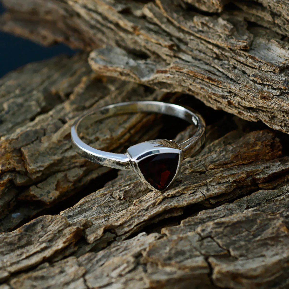 Garnet Solitaire Russian 925 Silver Red Gemstone Dainty Geometric Ring Jewellery - Image 3