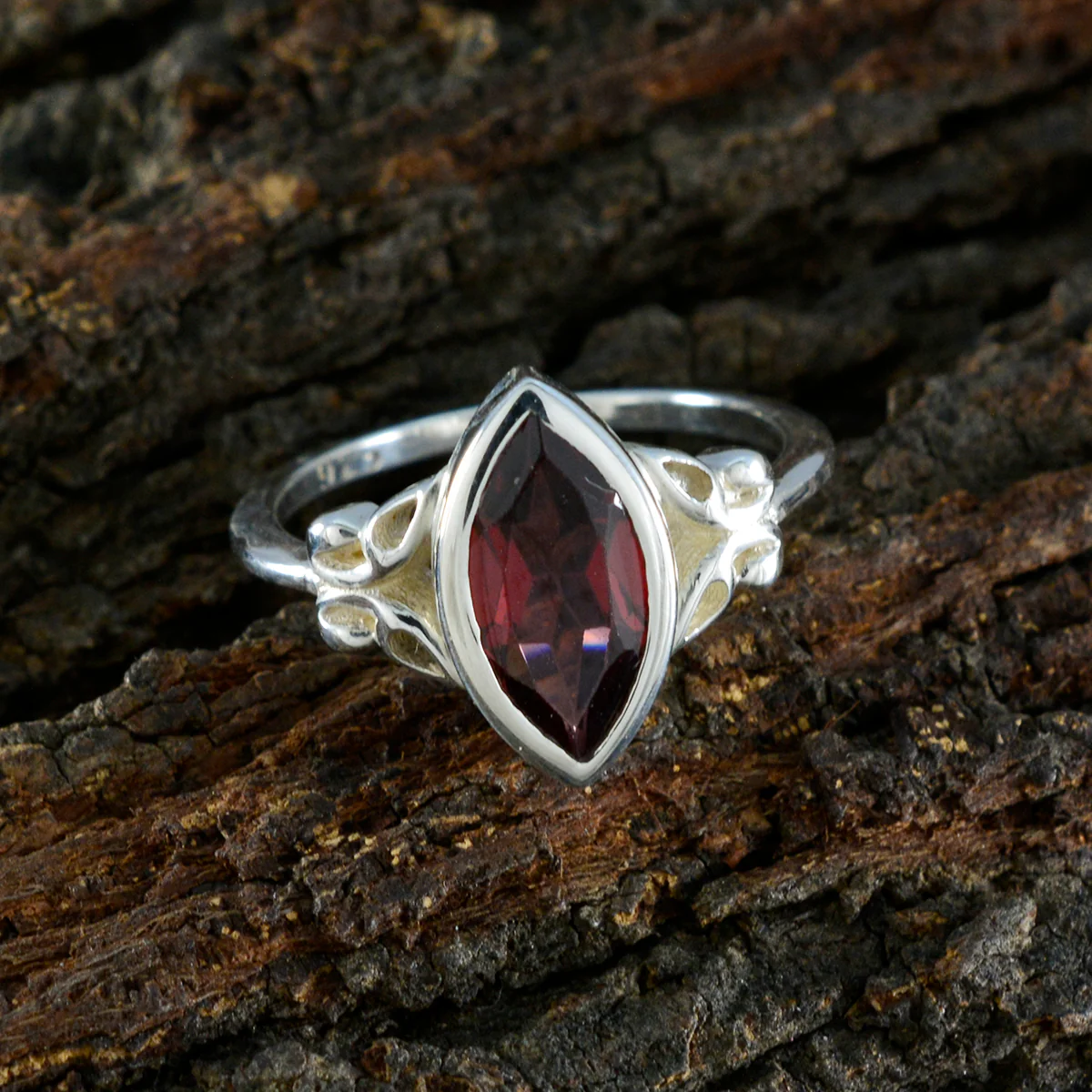 Garnet Solitaire Turkish 925 Silver Red Gems Whisper-thin Claddagh Ring Jewelry - Image 3