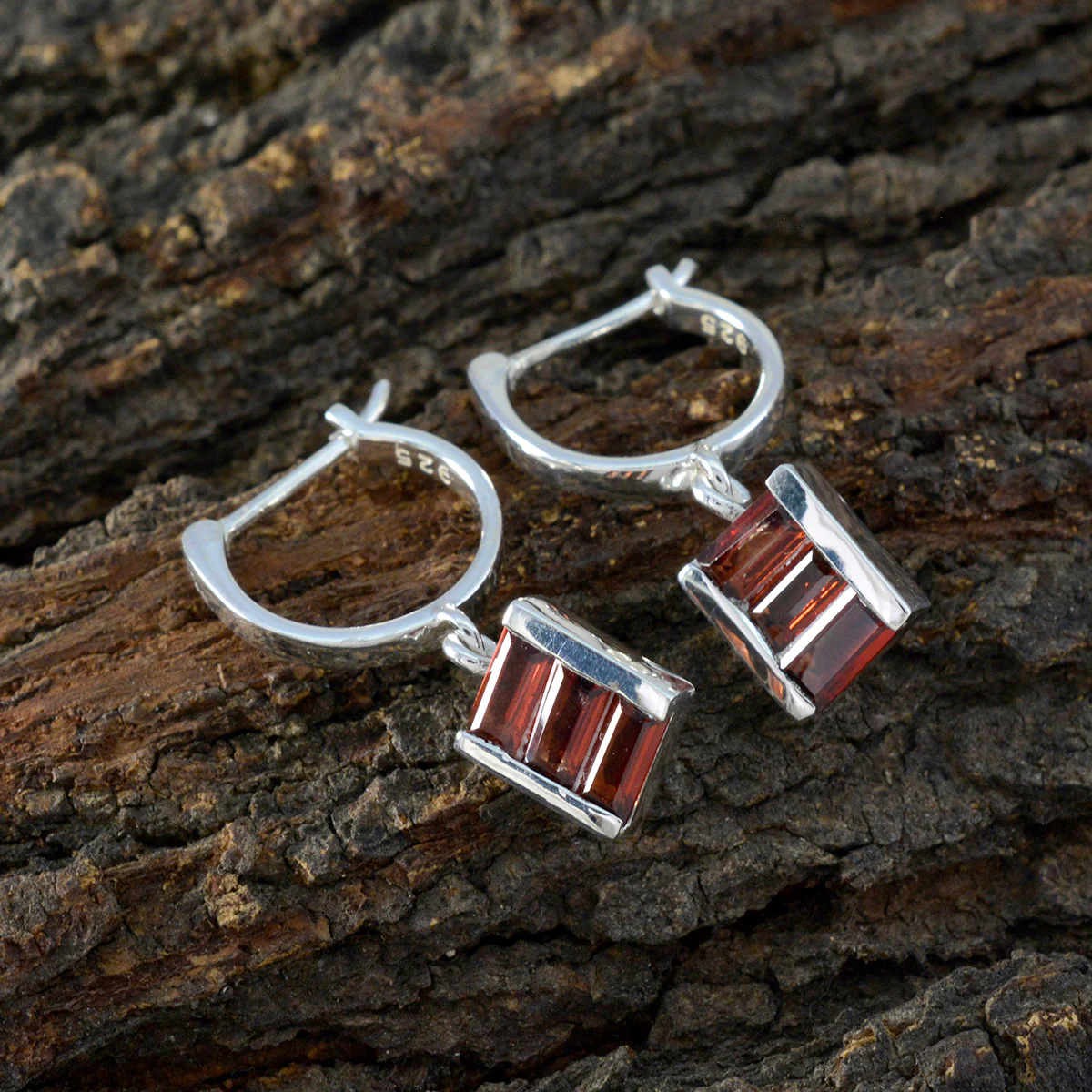 Garnet Spanish Eva multiple Dangle Red Silver Earring - Image 3