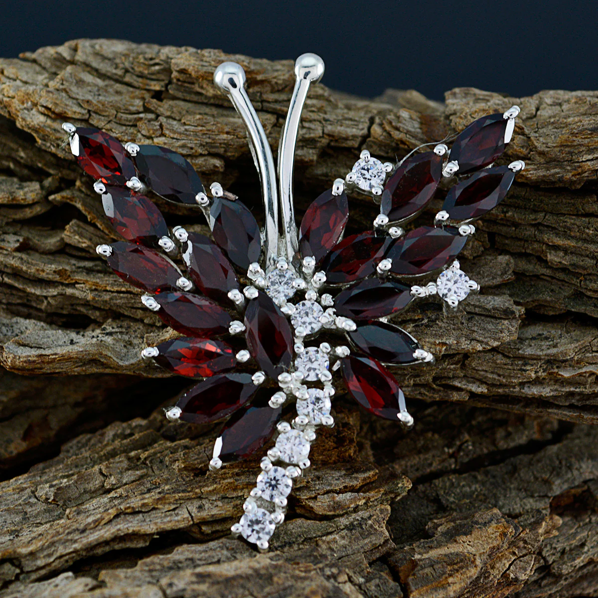 Garnet Statement Latin American 92.5 Silver multiple Layla Graceful Red Pendant Jewellery - Image 3