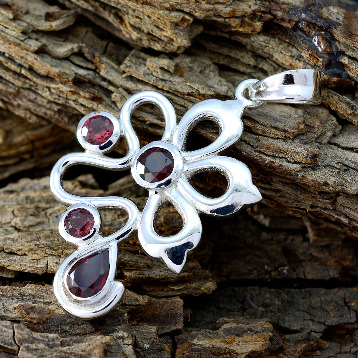 Garnet Tiny American 92.5 Silver multiple Harper Feminine Red Pendant Jewellery - Image 3