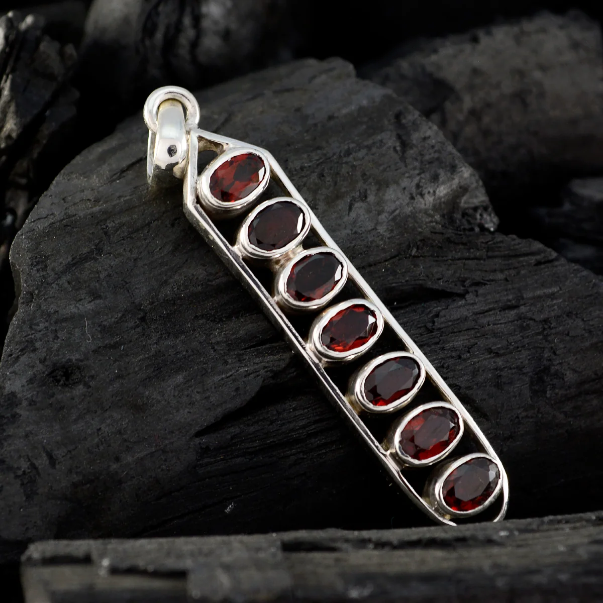 Garnet Tiny Turkish Silver Hepta Aria Contemporary Red Pendant Jewelry - Image 3