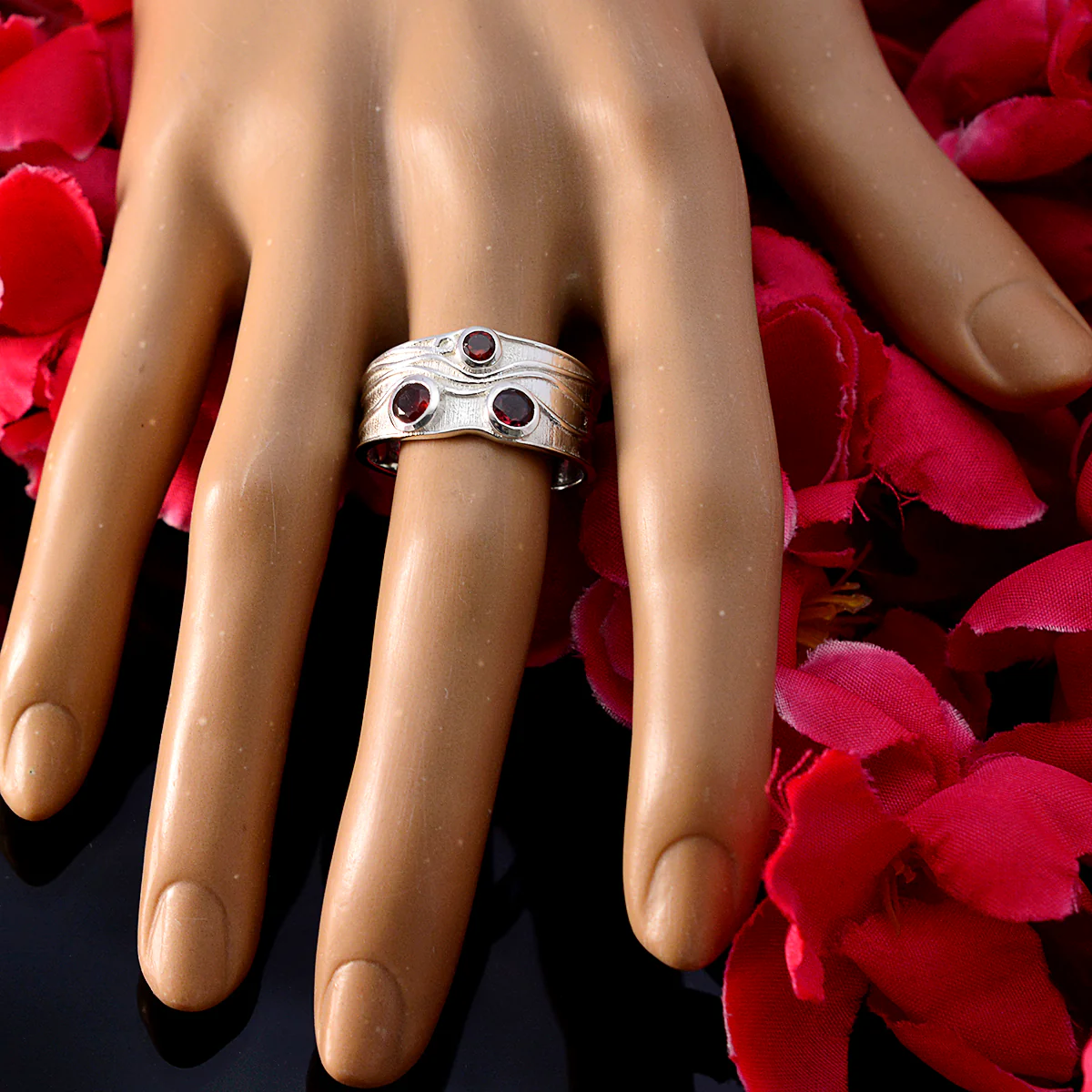 Garnet Trilogy German 925 Sterling Silver Red Gemstone Tiny Love Ring Jewelry - Image 5