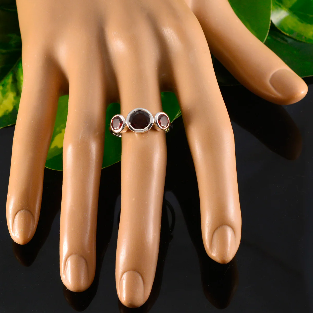 Garnet Trilogy Korean Sterling Silver Red Gemstones Whisper-thin Contemporary Ring Jewelry - Image 5