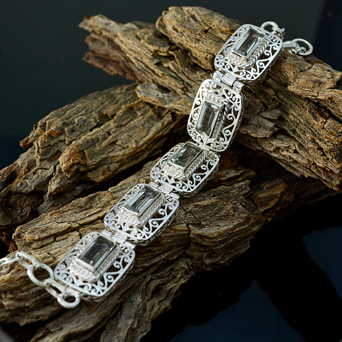 Green Amethyst Dog Day Mid-weight Light Green Silver Links Bracelet - Image 3