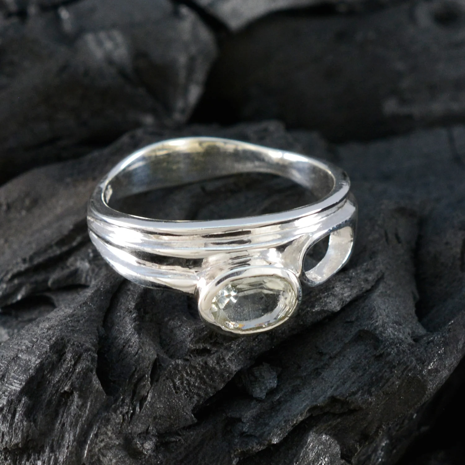 Green Amethyst Solitaire Japanese 925 Sterling Silver Green Gems Whisper-thin Abstract Ring Jewelry - Image 5