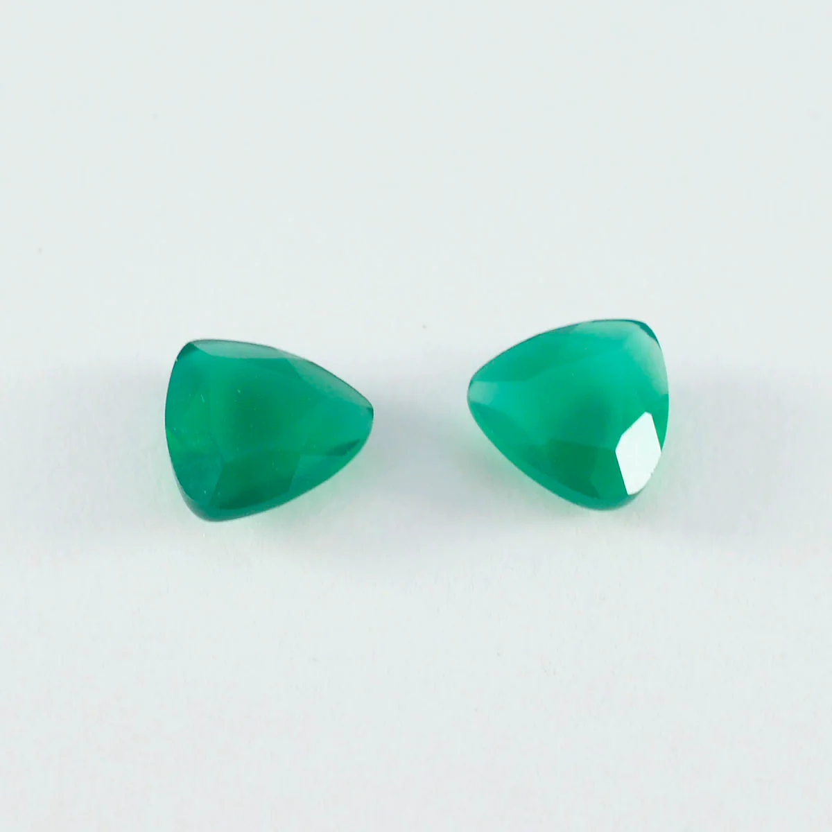 Green Onyx 10PC Tiny 4x4 MM Triangle Faceted Green Brilliant Semi Precious Loose Gemstones