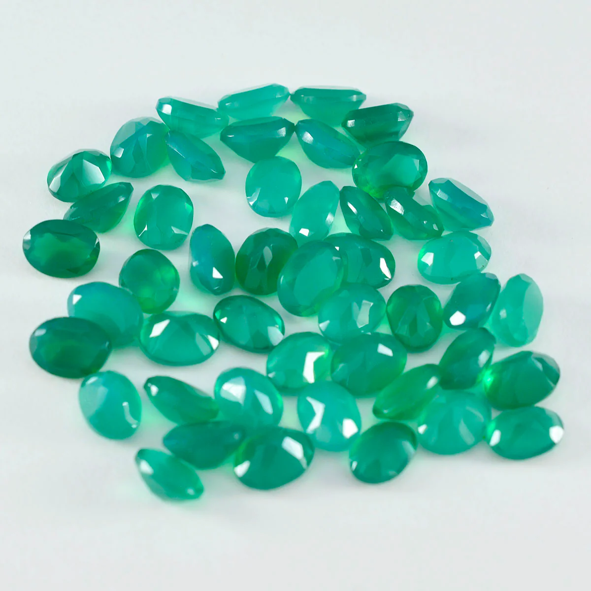 Green Onyx 1PC Medium 8x10 MM Oval Faceted Green Fine Semi Precious Gems - Image 2