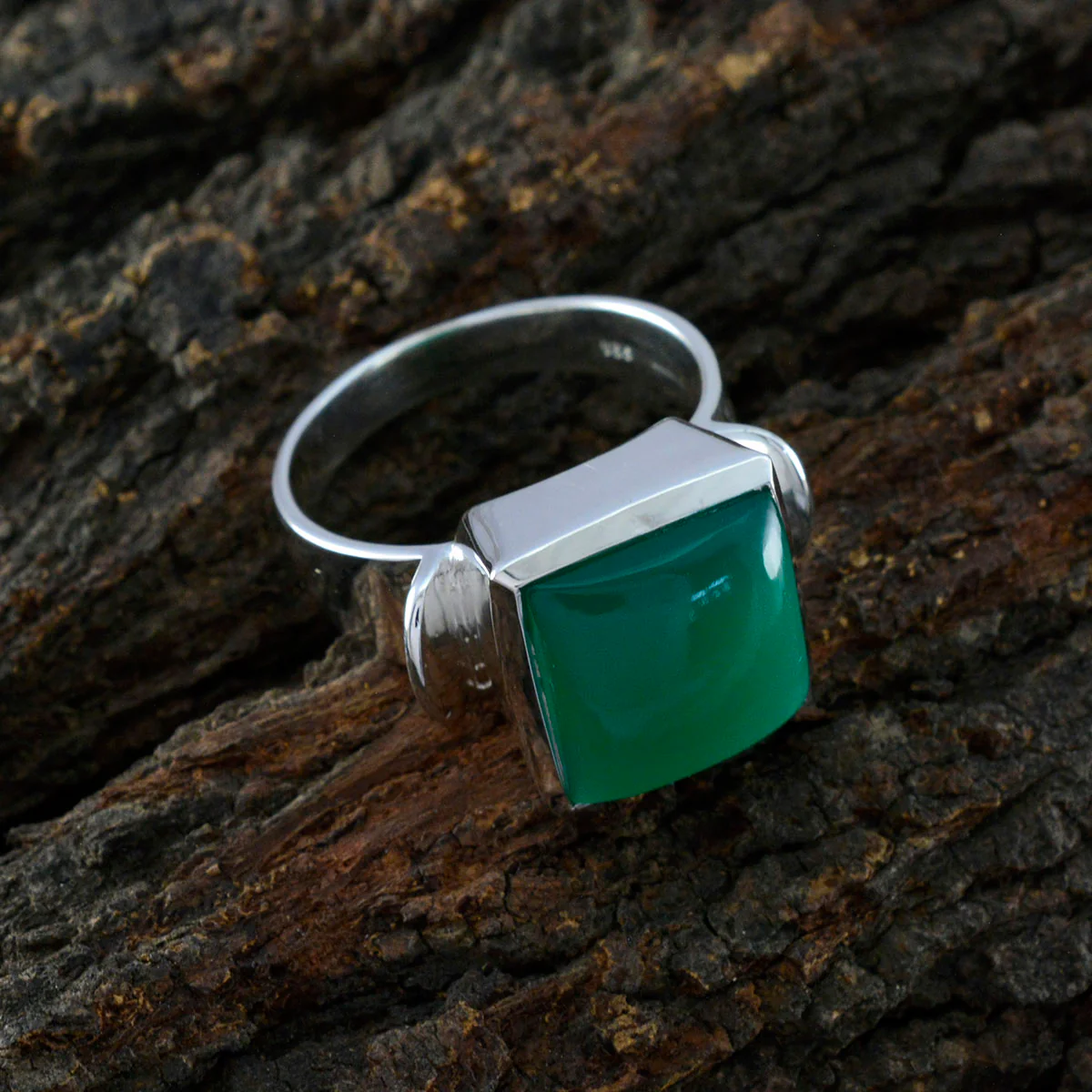 Green Onyx Solitaire French Sterling Silver Green Gemstones Essential Modern Ring Jewellery - Image 3