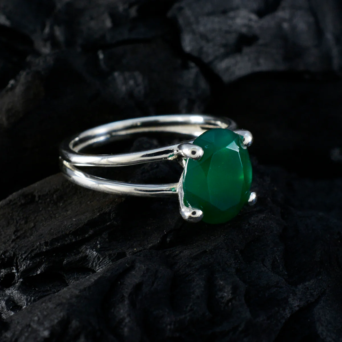Green Onyx Solitaire Korean 92.5 Silver Green Gemstones Whisper-thin Trendy Ring Jewellery - Image 4