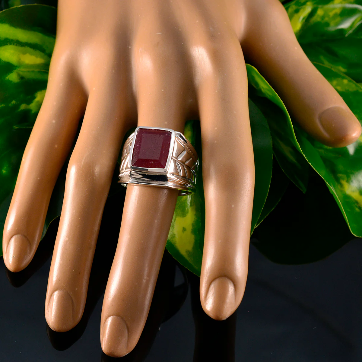 Indian Ruby Solitaire Italian 925 Silver Red Gemstone Edgy Modern Ring Jewelry - Image 6
