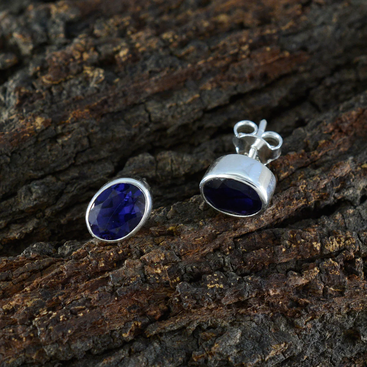 Iolite African Ava Solitaire Stud Blue 925 Silver Earring - Image 3