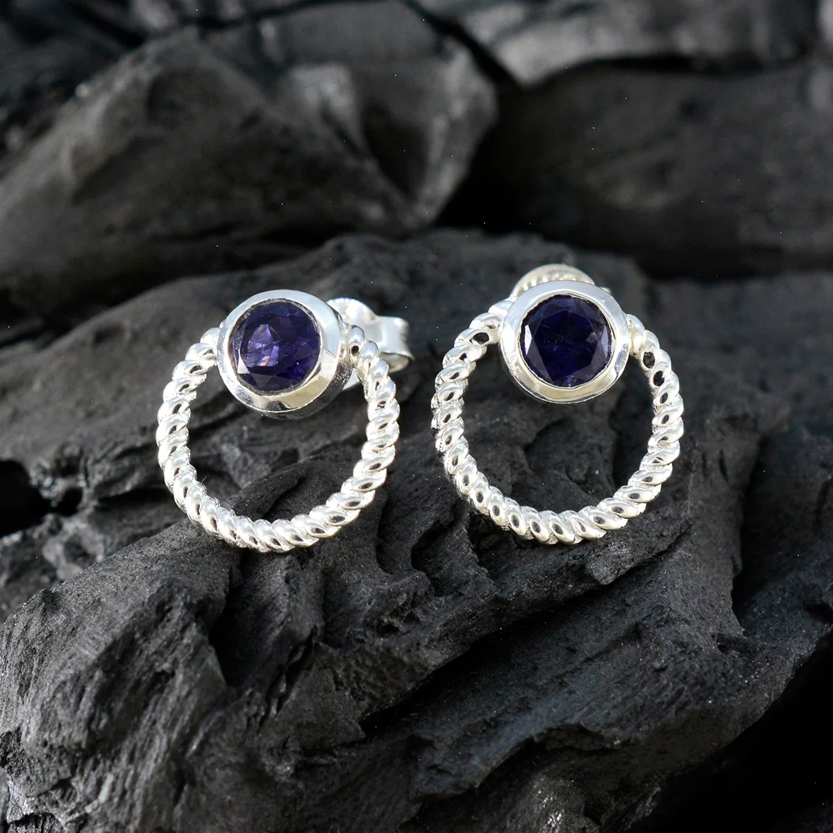 Iolite American Fernanda Solitaire Stud Blue 92.5 Silver Earring - Image 3