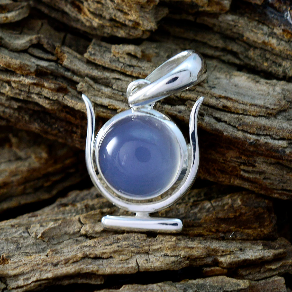 Iolite Delicate Spanish 92.5 Silver Solitaire Laura Glamorous Blue Pendant Jewellery - Image 2