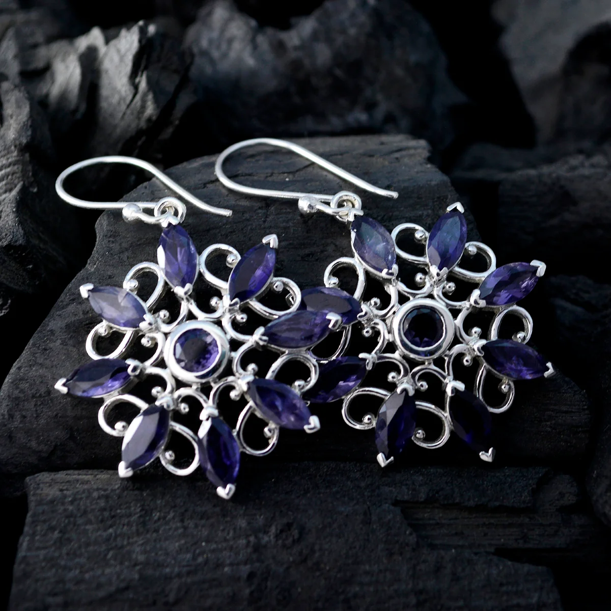 Iolite Italian Hina multiple Dangle Blue Sterling Silver Earring - Image 2