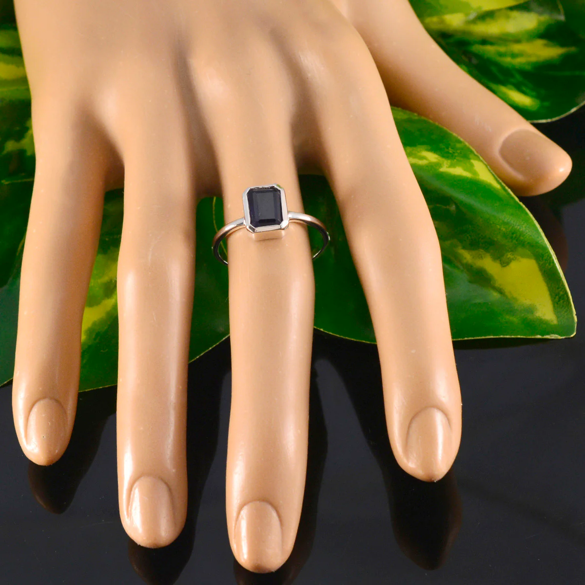 Iolite Solitaire Korean Sterling Silver Blue Gems Delicate Luxurious Ring Jewelry - Image 5