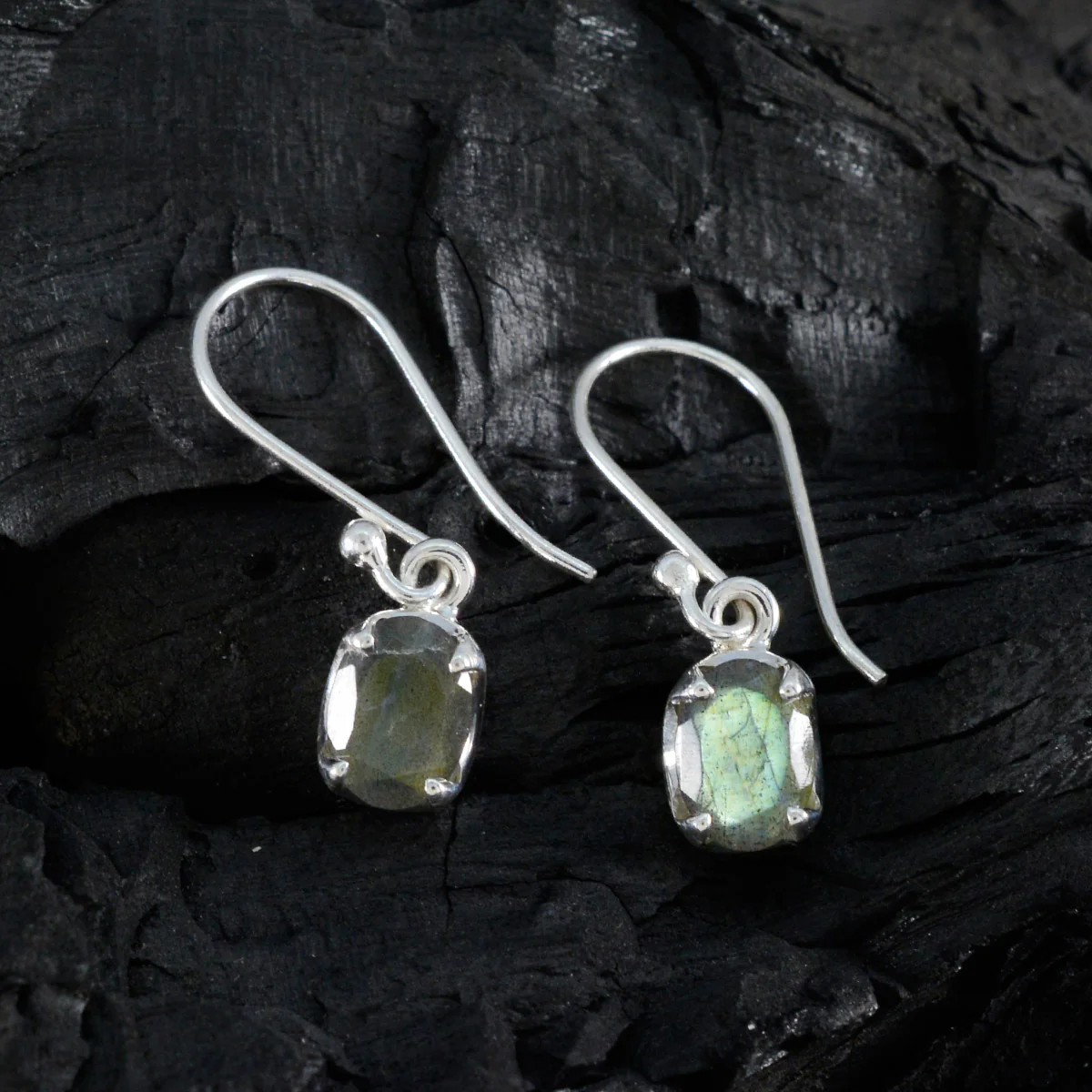 Labradorite Russian Alejandra Solitaire Dangle Gray 925 Sterling Silver Earring - Image 2