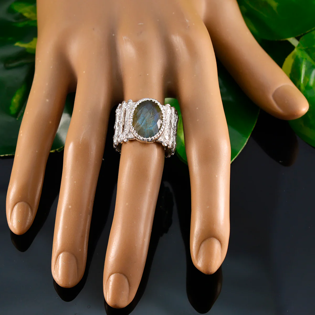 Labradorite Solitaire African 925 Sterling Silver Gray Gemstone Edgy Armor Band Jewellery - Image 5