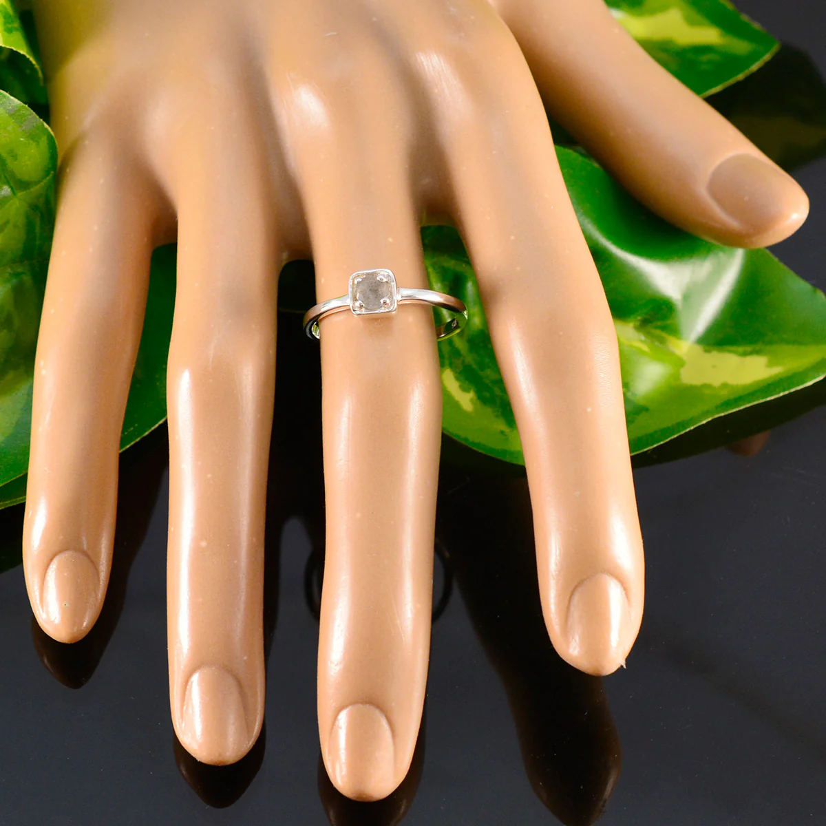 Labradorite Solitaire American 925 Silver Gray Gemstone Delicate Modern Ring Jewellery - Image 5