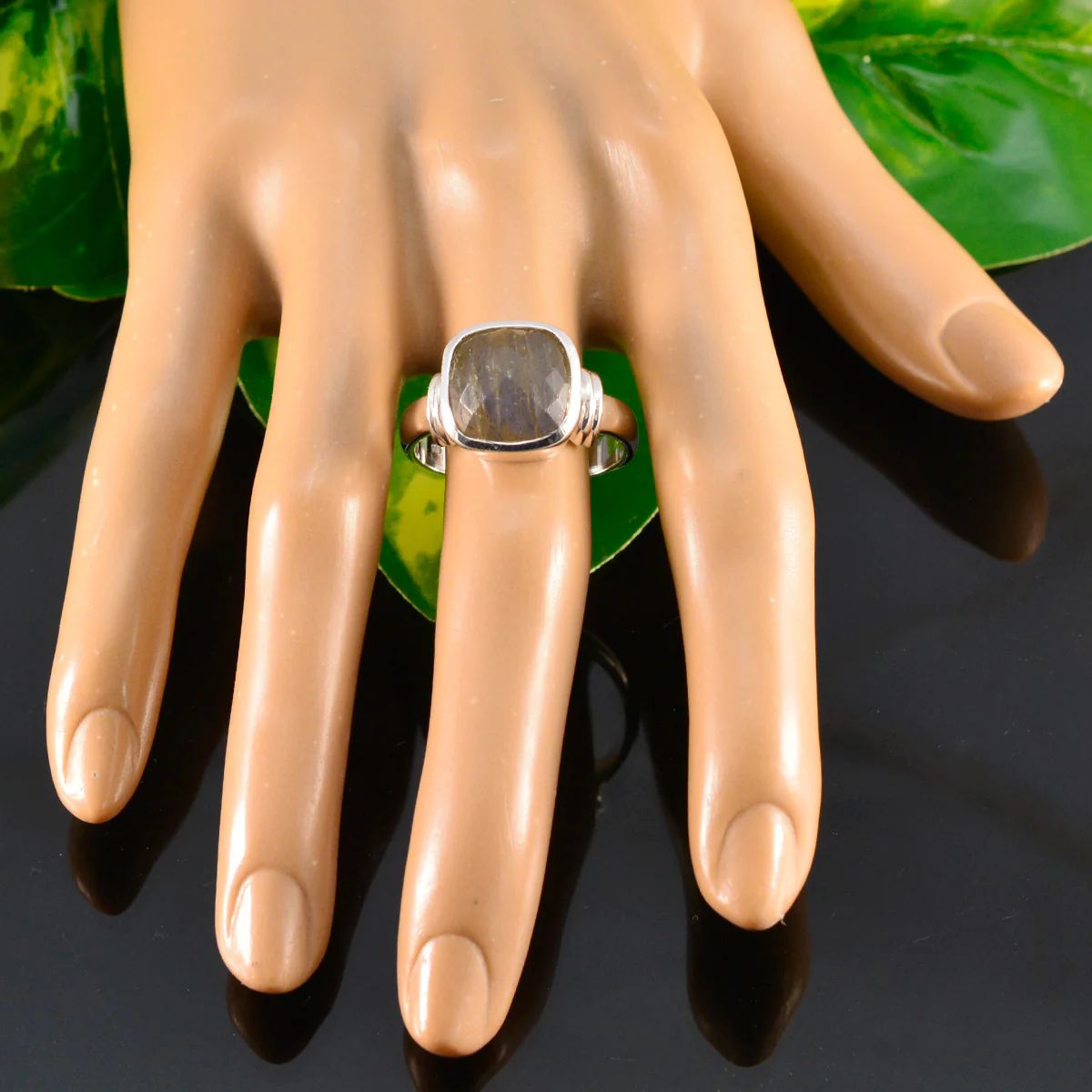 Labradorite Solitaire Egyptian 92.5 Silver Gray Gems Eye-catching Trendy Ring Jewellery - Image 5