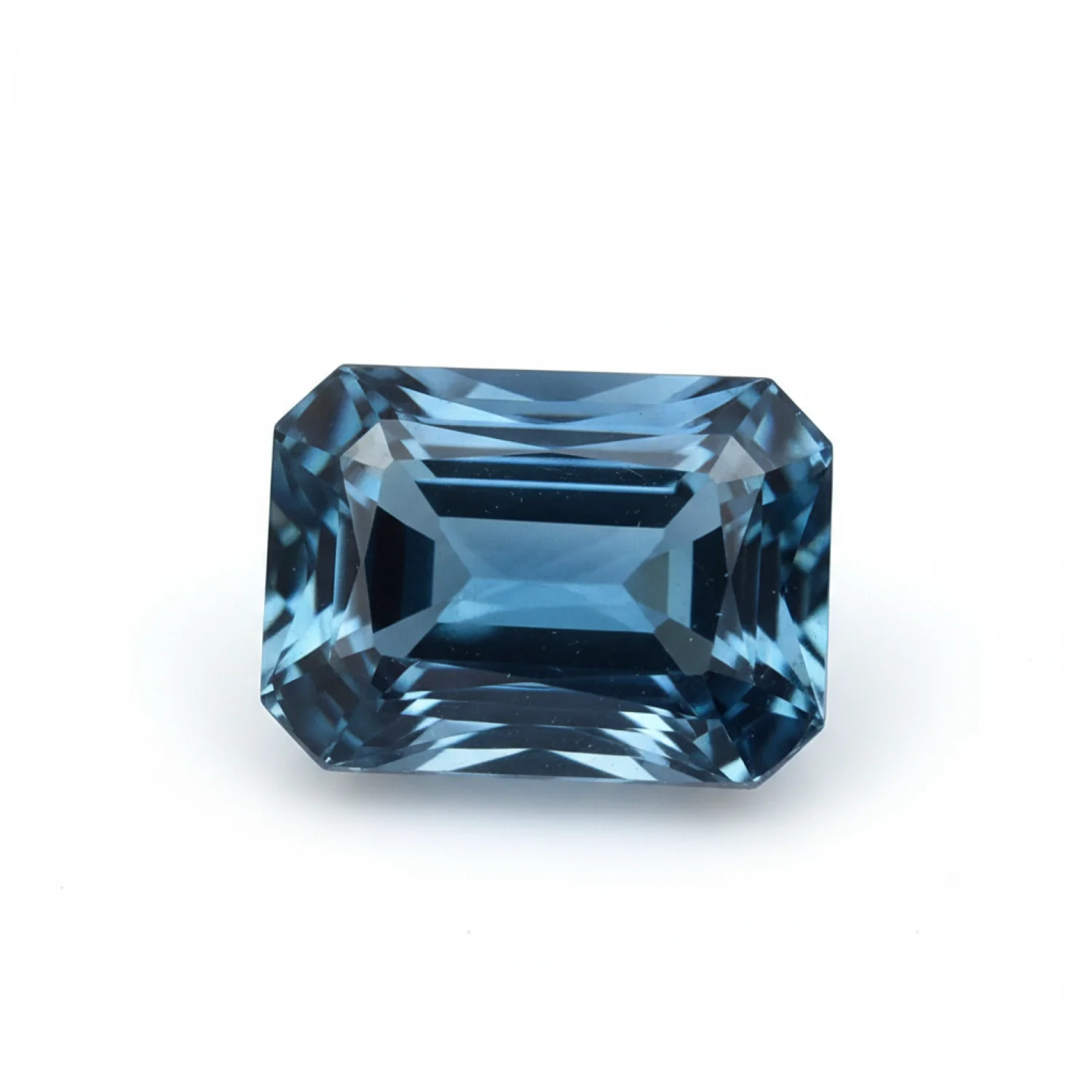 London Blue topaz 1PC Tiny 4x6 MM Emerald Faceted Blue Fiery Semi Precious Gems