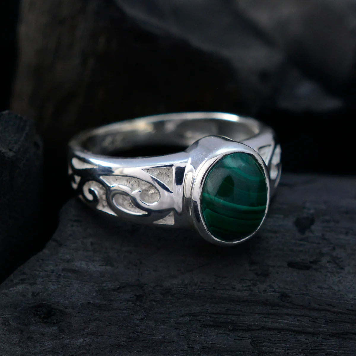 Malachite Solitaire Indian 92.5 Silver Green Gems Minimal Contemporary Ring Jewellery - Image 4