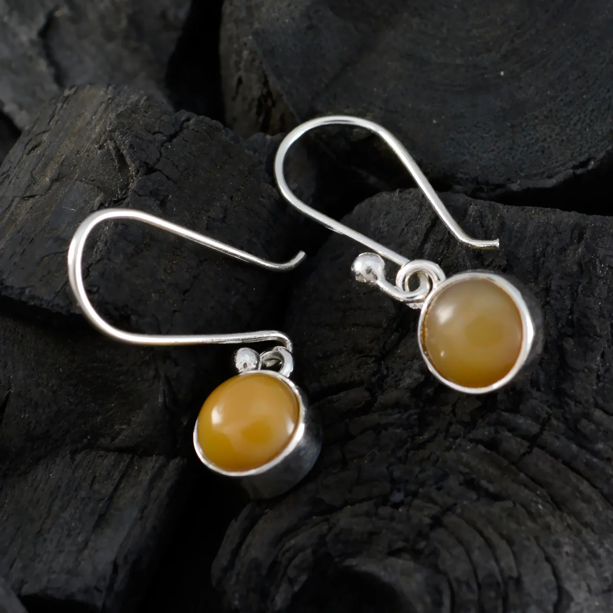 Moonstone Australian Lucy multiple Stud White 925 Silver Earring - Image 2