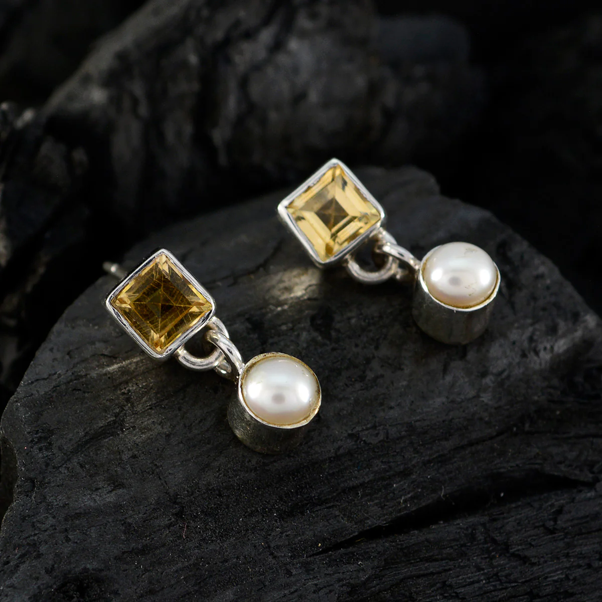 Multi Moroccan Hye-jin multiple Stud multicolor Sterling Silver Earring - Image 2