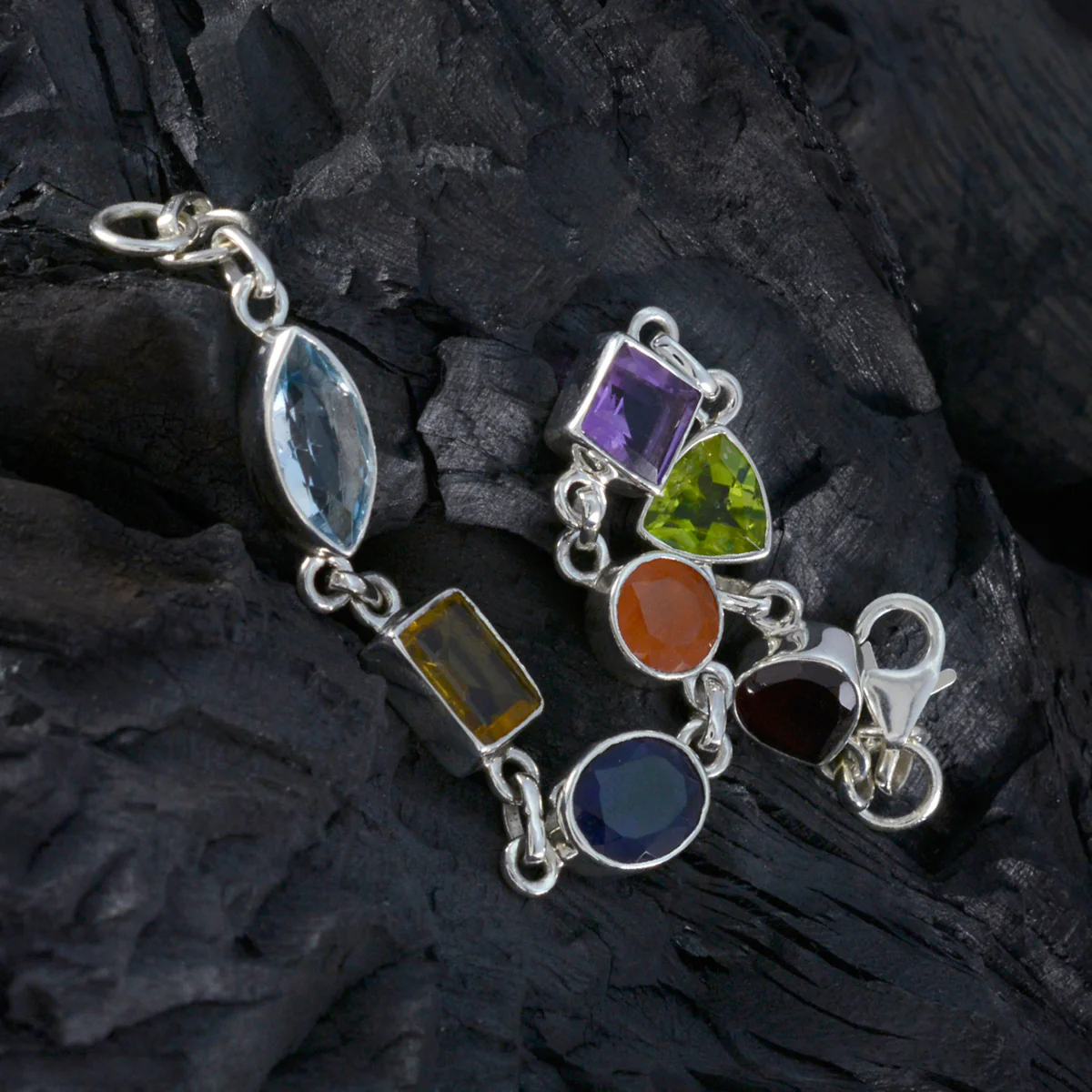 Multi Remembrance Sunday Minimal Multi Silver Links Bracelet - Image 3