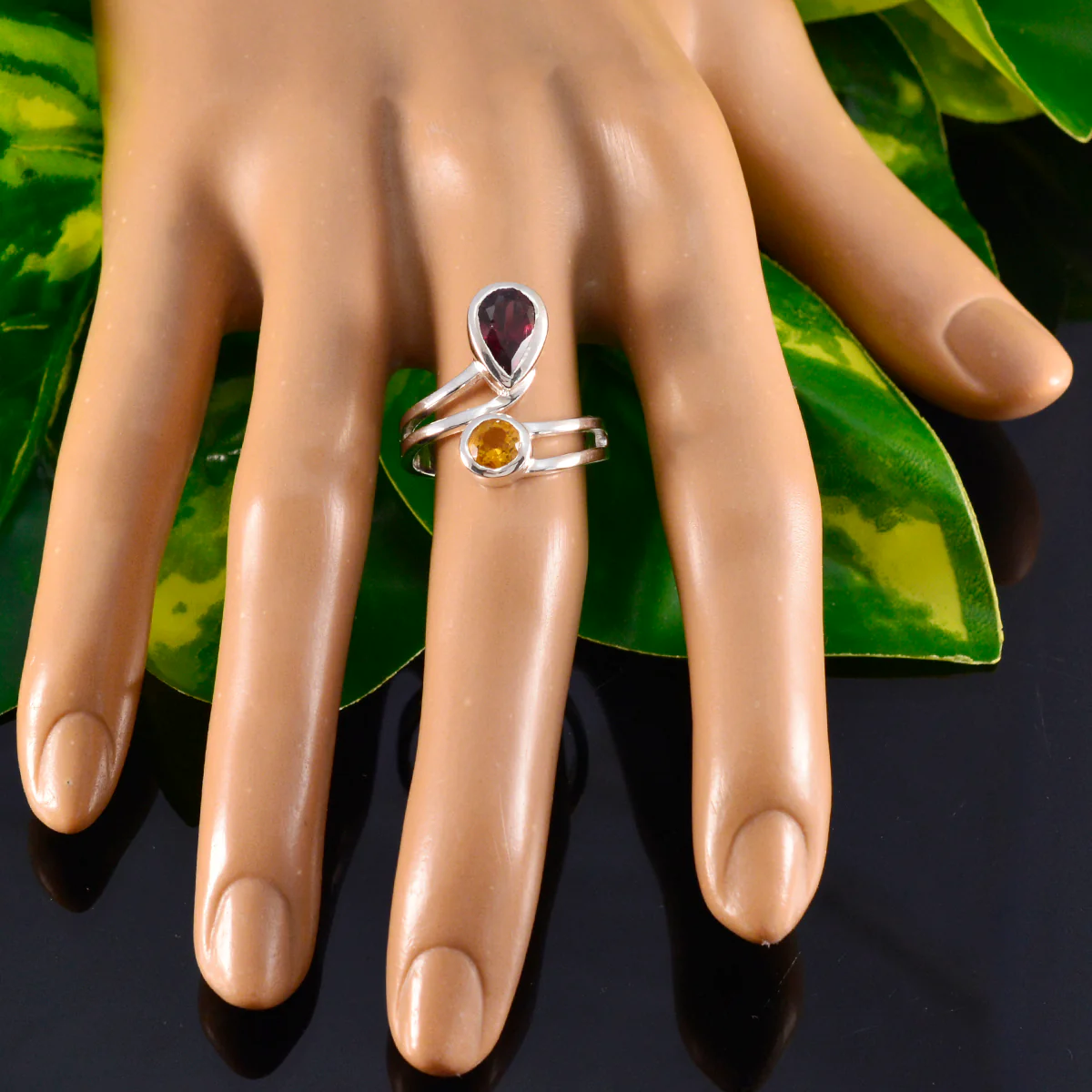 Multi Stone Toi et Moi Indian Silver multicolor Gemstone Tiny Cultural Ring Jewellery - Image 5